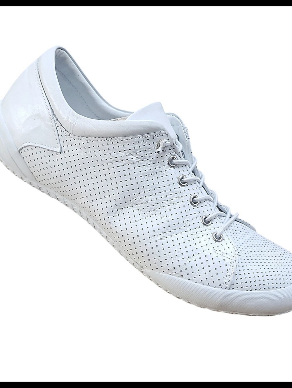 Gelato Teejay Soft Perforated Leather Elastic Lace Slip On Sneakers White 40